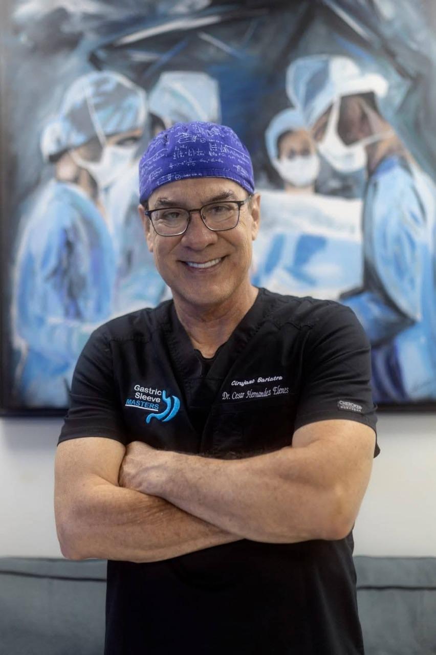 Foto del Dr. Dr. César Hernández Elenes