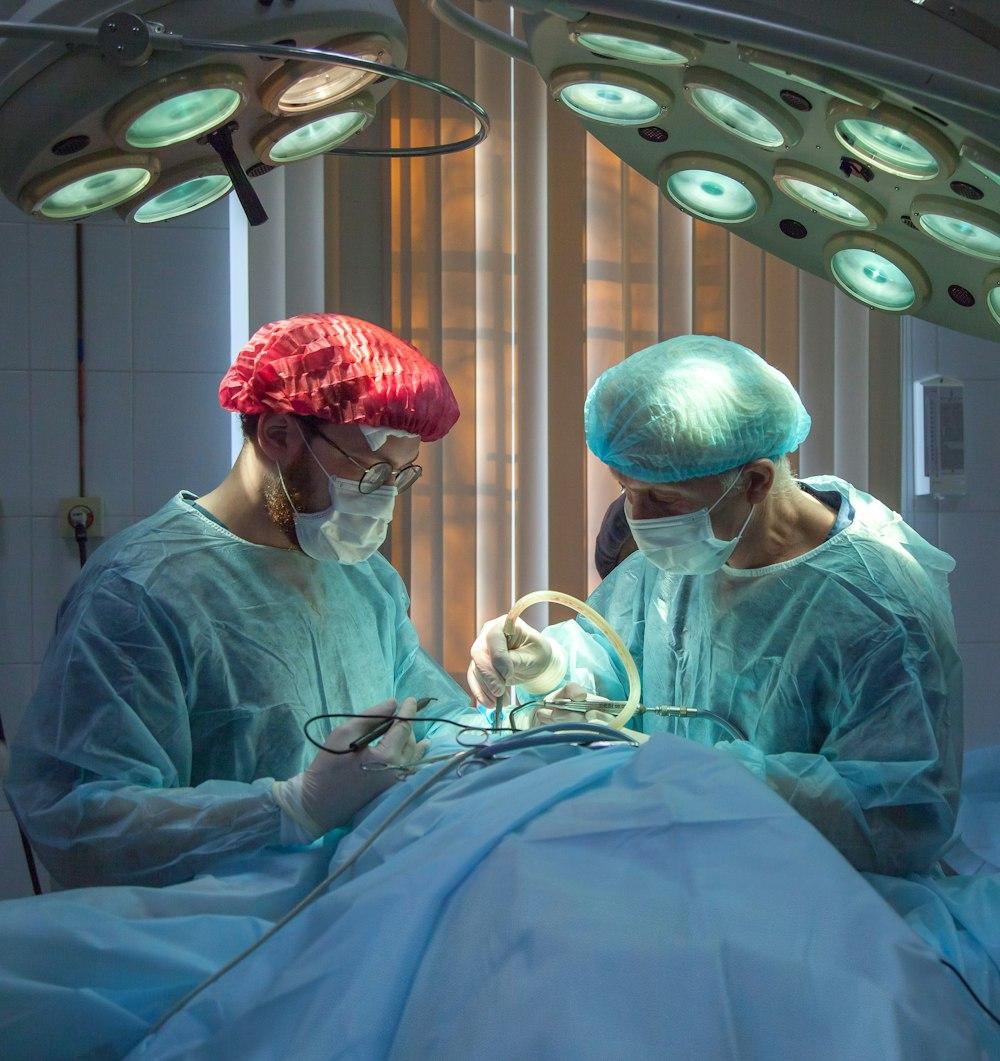 Paso 4: 4. Seguimiento Postoperatorio Multidisciplinario
